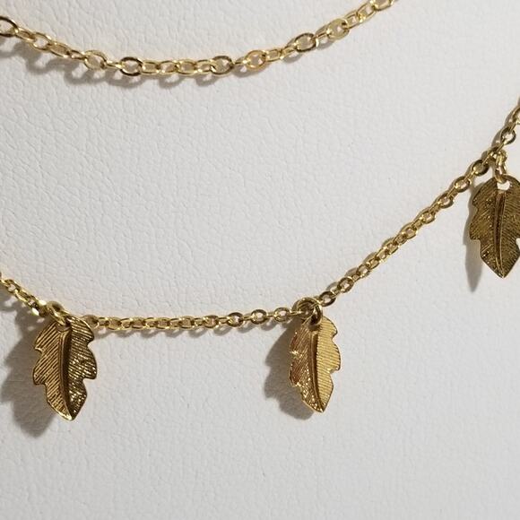 Avon/timetru gold tone necklaces 1.1408 - Picture 2 of 6